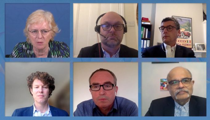 Debate over flow reduction in asymptomatic high-flow fistulas leaves CX 2021 audience split