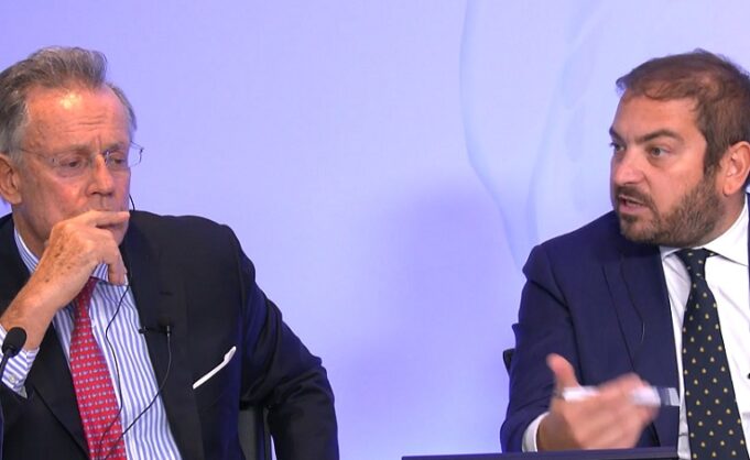 Pararenal and juxtarenal aortic aneurysms under the microscope in HTDI session at CX Aortic Vienna