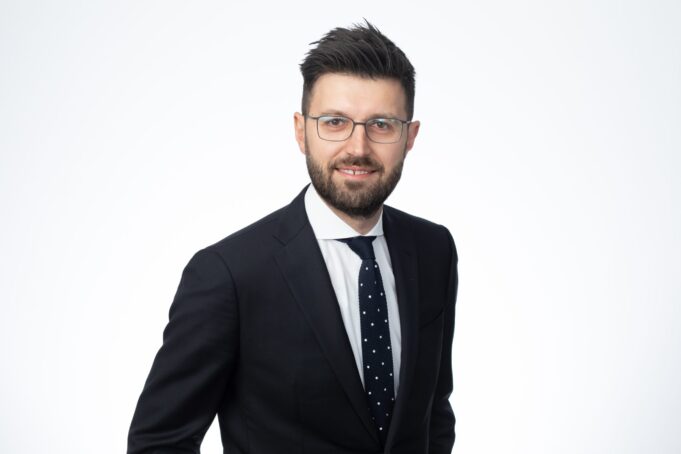 Shockwave IVL: The last piece of the puzzle to overcome the challenge of hostile calcified access in complex endovascular aortic management Shockwave