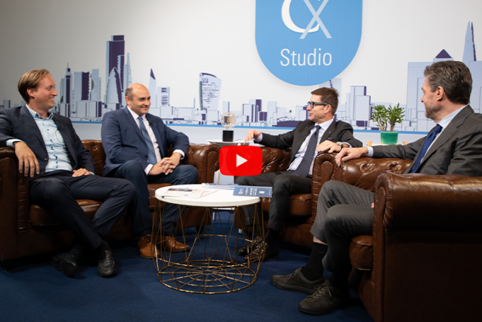 Off the shelf, custom or PMEG? World experts debate juxtarenal and complex AAA approaches